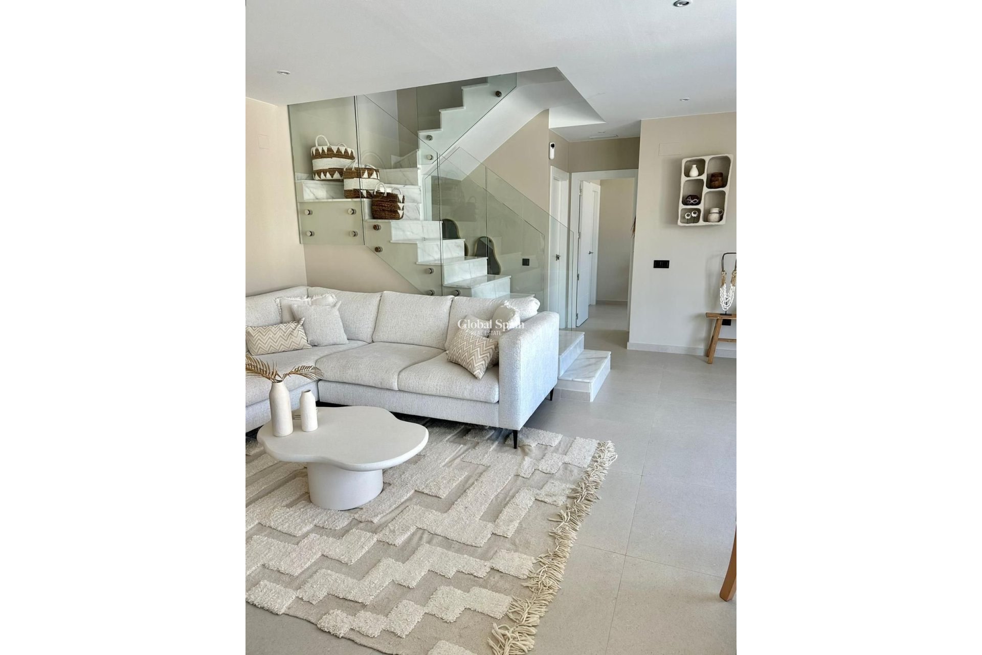 Resale - Villa -
ALGORFA - LA FINCA GOLF / ALGORFA