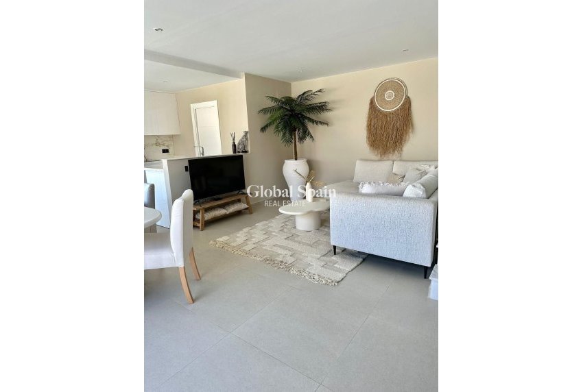 Resale - Villa -
ALGORFA - LA FINCA GOLF / ALGORFA