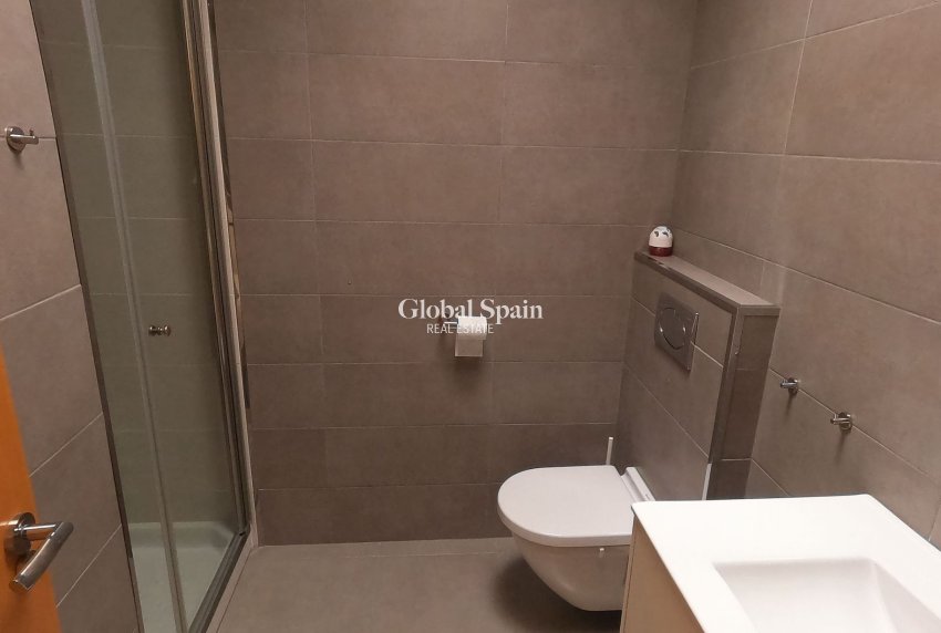 Resale - Villa -
ALGORFA - LA FINCA GOLF / ALGORFA