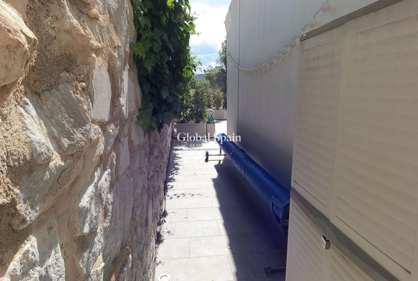 Resale - Villa -
ALGORFA - LA FINCA GOLF / ALGORFA