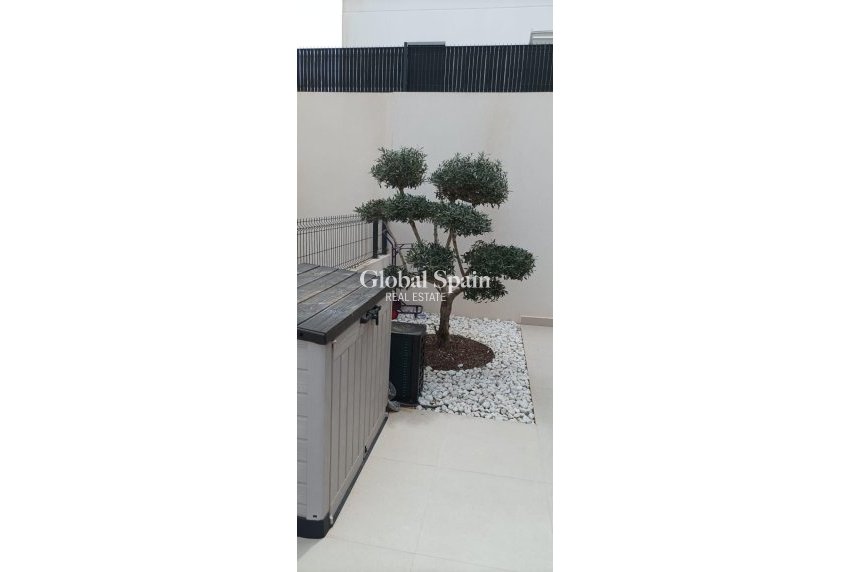 Resale - Villa -
ALGORFA - LA FINCA GOLF / ALGORFA