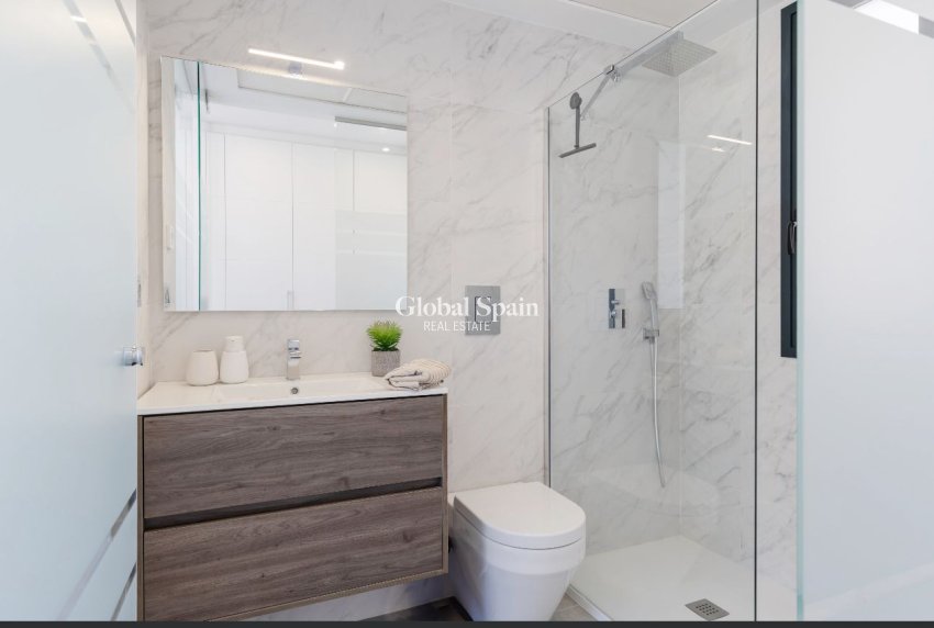 Resale - Villa -
ALGORFA - LA FINCA GOLF / ALGORFA