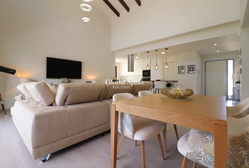 Resale - VILLA -
Algorfa - La Finca Golf Resort