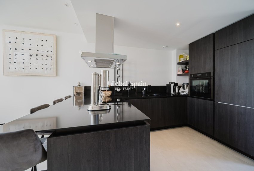 Resale - VILLA -
ALGORFA - La Finca Golf