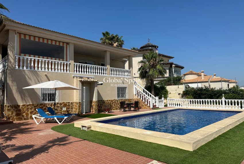 Resale - Villa -
ALGORFA - Lomas de Juliana