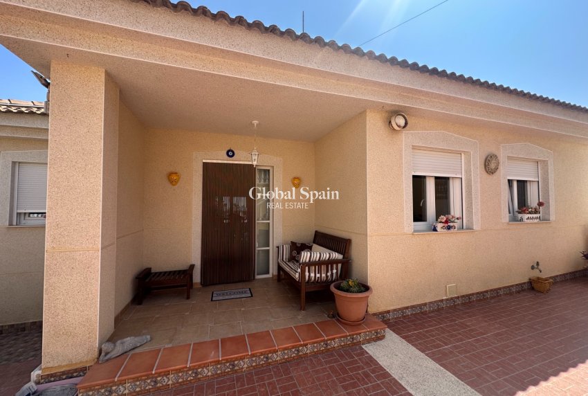 Resale - Villa -
ALGORFA - Lomas de Juliana