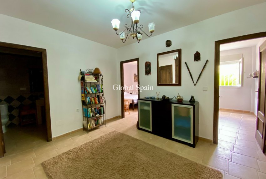 Resale - VILLA -
ALGORFA - Lomas De La Juliana
