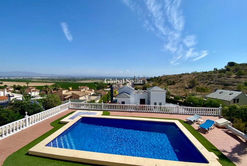 Resale - VILLA -
ALGORFA - Lomas De La Juliana