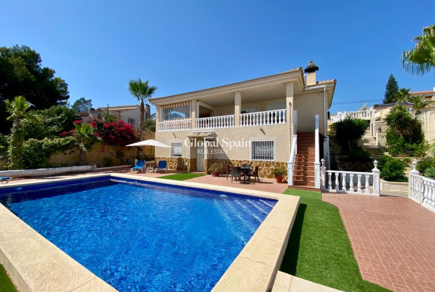 Resale - VILLA -
ALGORFA - Lomas De La Juliana