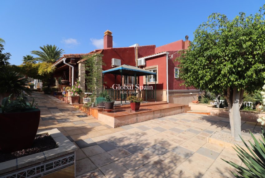 Resale - VILLA -
Algorfa - Lomas de La Juliana