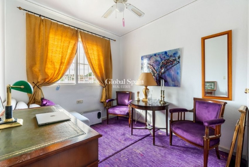 Resale - VILLA -
ALGORFA - Montemar