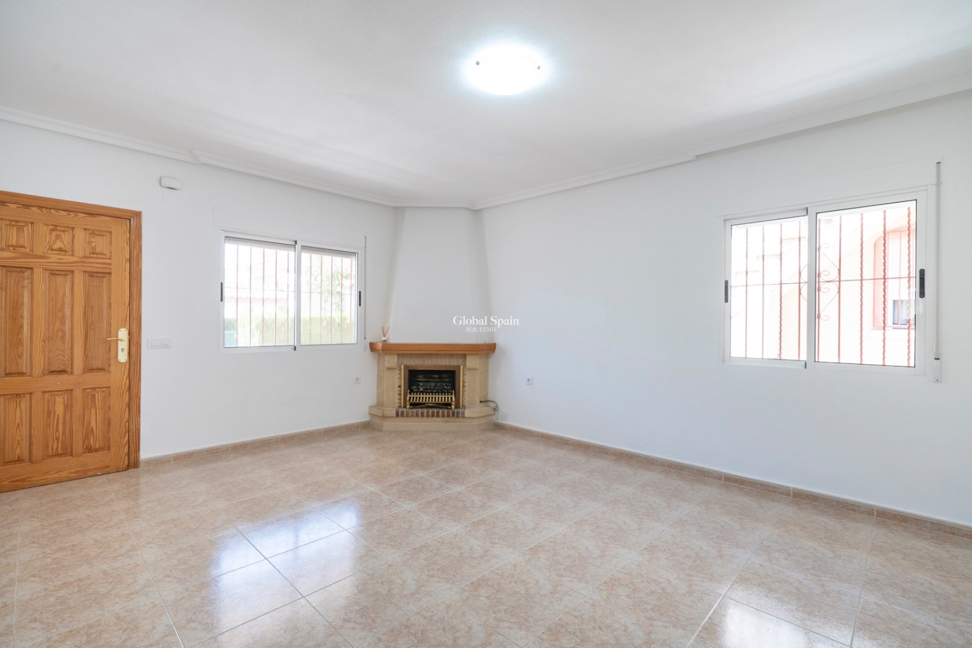 Resale - Villa -
ALGORFA