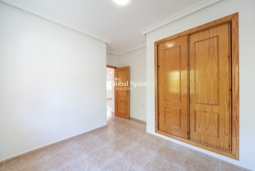 Resale - Villa -
ALGORFA