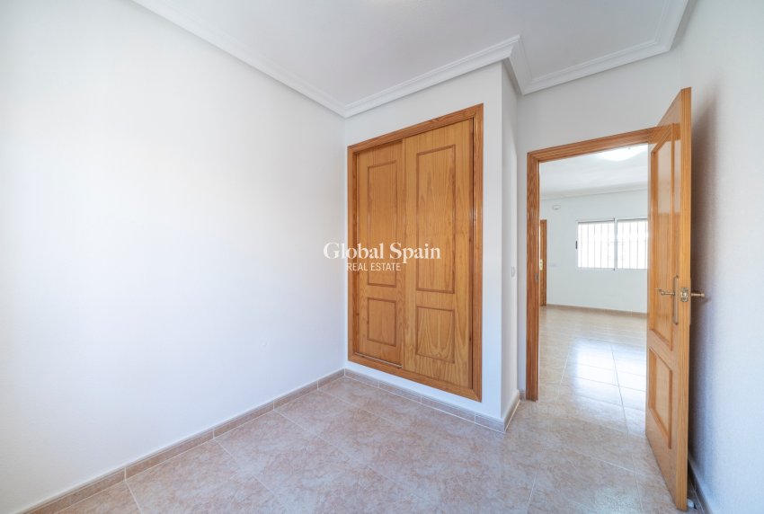 Resale - Villa -
ALGORFA