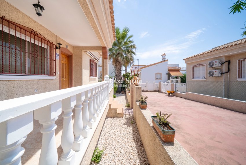 Resale - Villa -
ALGORFA