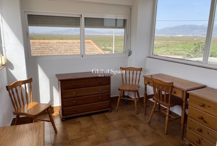Resale - VILLA -
ALHAMA DE MURCIA - Inland
