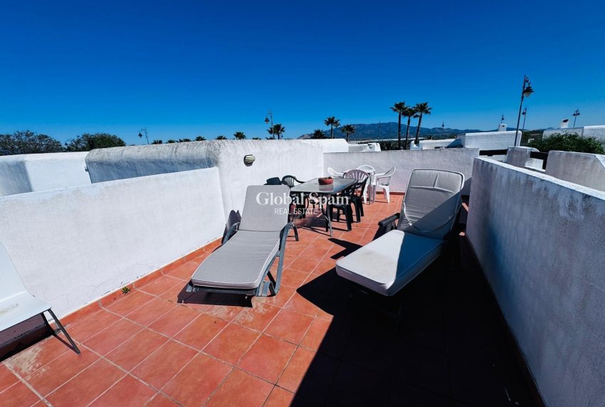 Resale - VILLA -
ALHAMA DE MURCIA