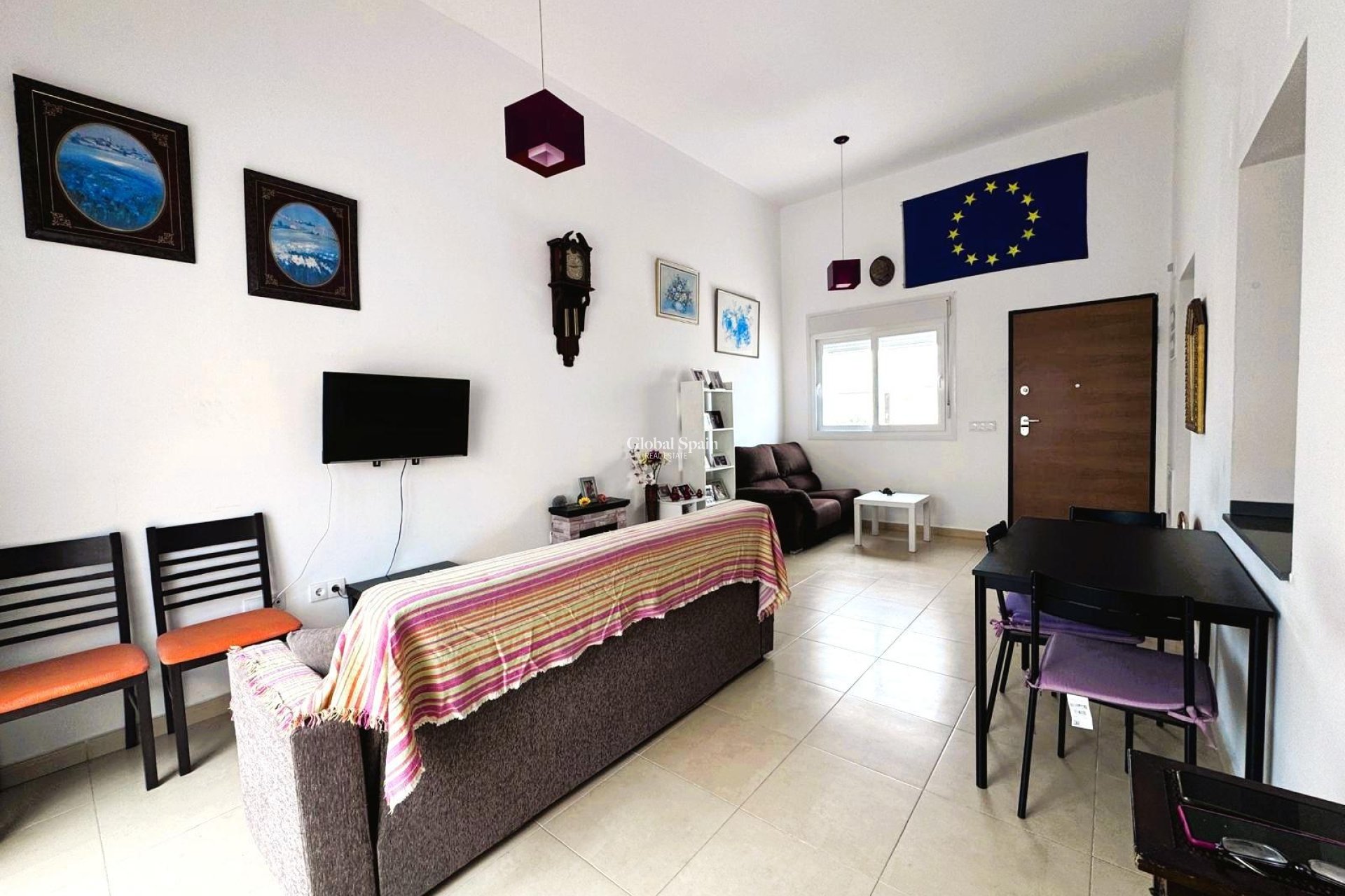 Resale - VILLA -
ALHAMA DE MURCIA