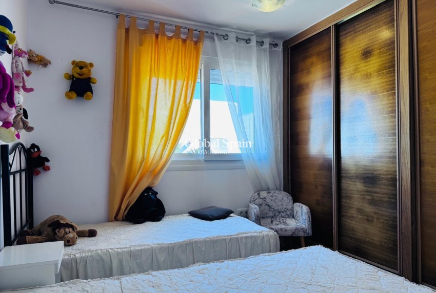 Resale - VILLA -
ALHAMA DE MURCIA
