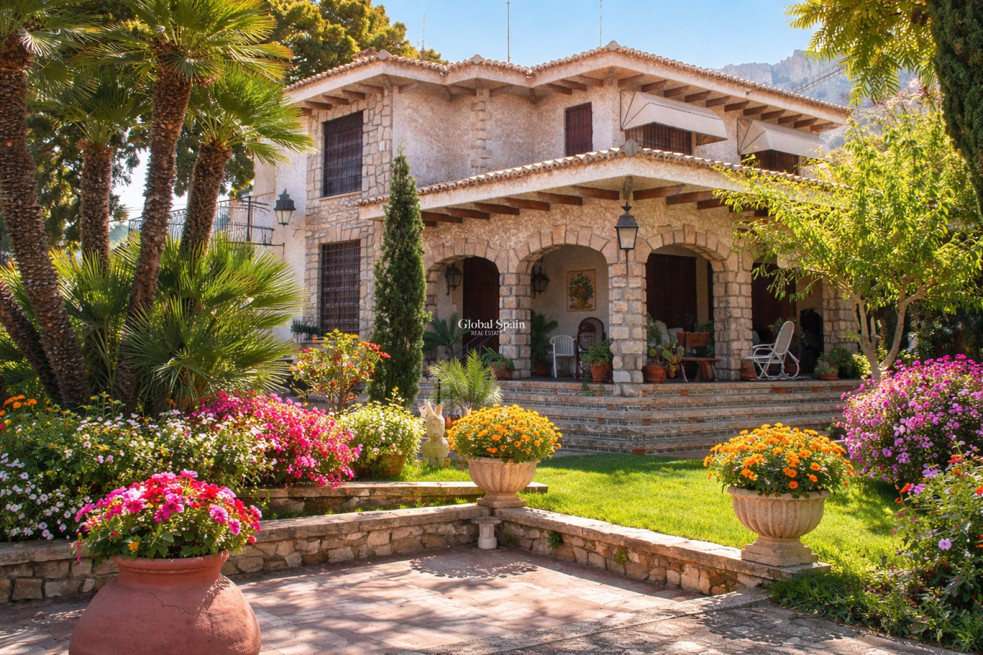 Resale - VILLA -
ALICANTE - Albufereta