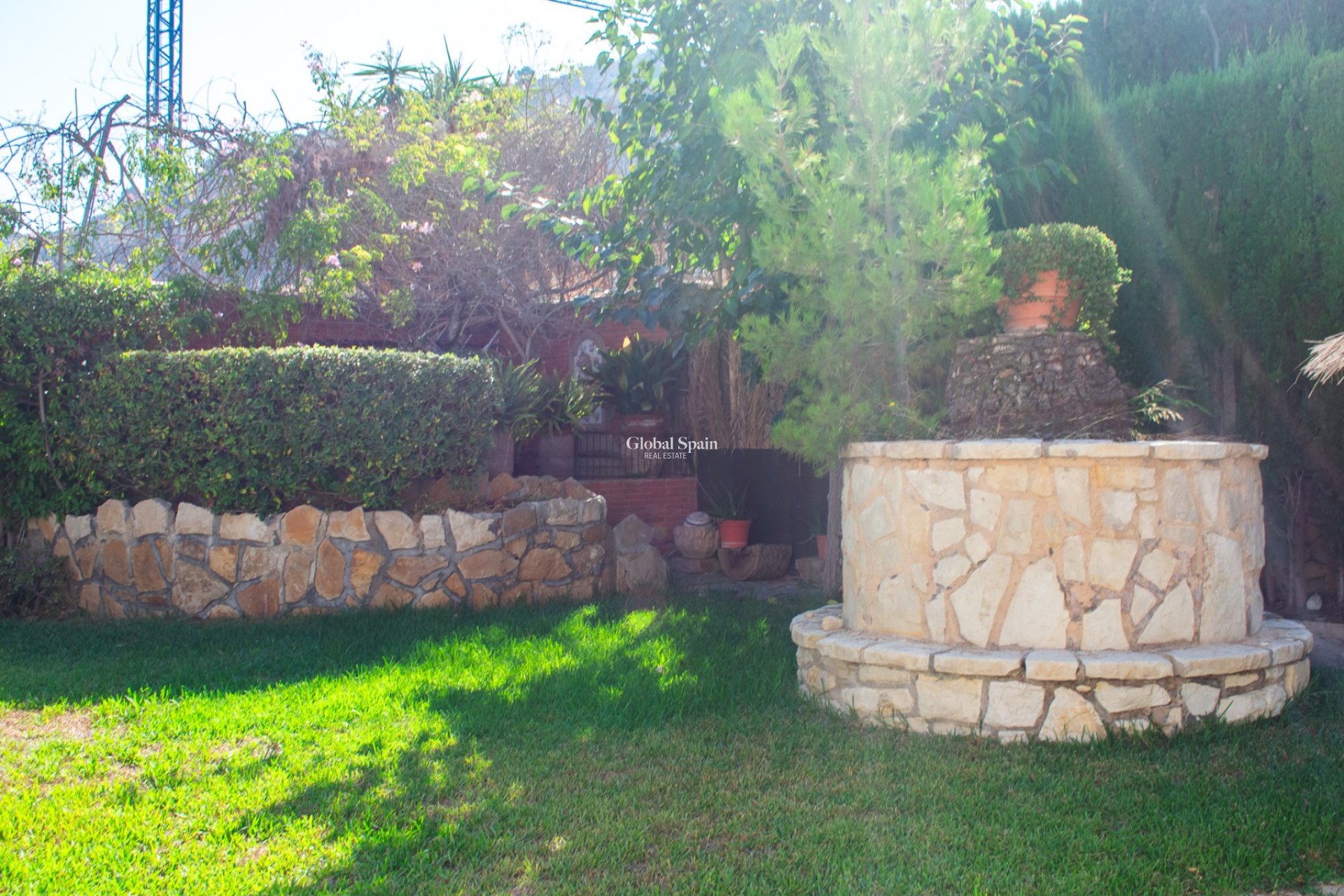 Resale - VILLA -
ALICANTE - Albufereta