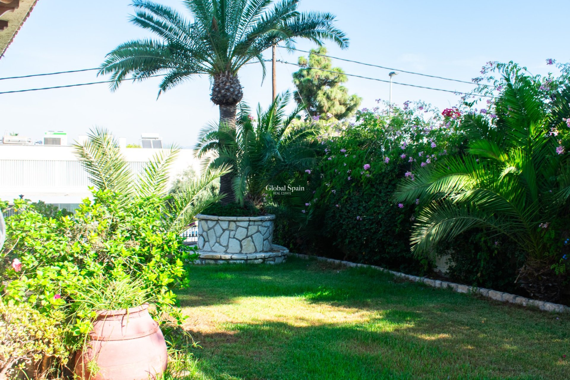 Resale - VILLA -
ALICANTE - Albufereta