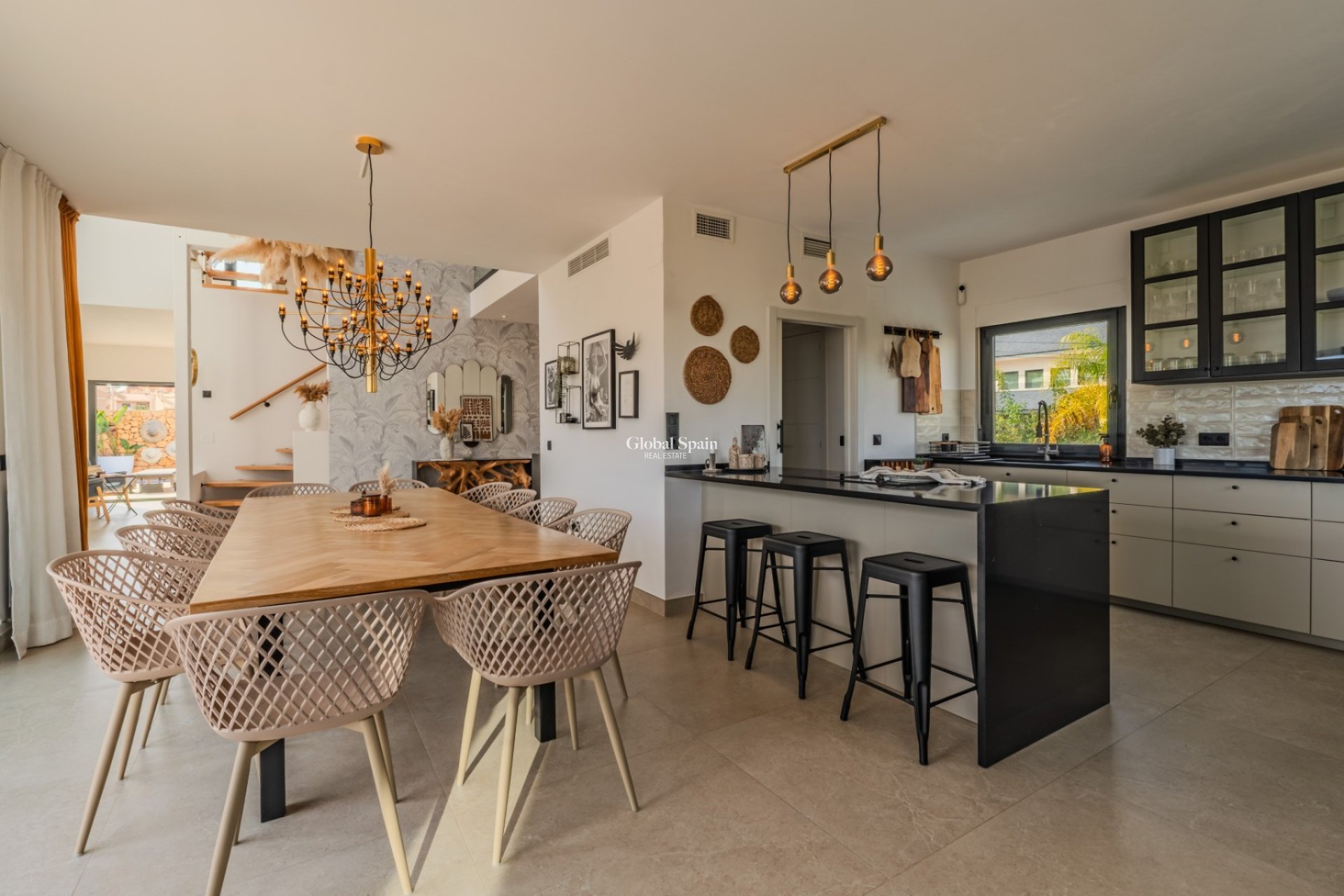 Resale - VILLA -
ALICANTE - Cabo de las Huertas