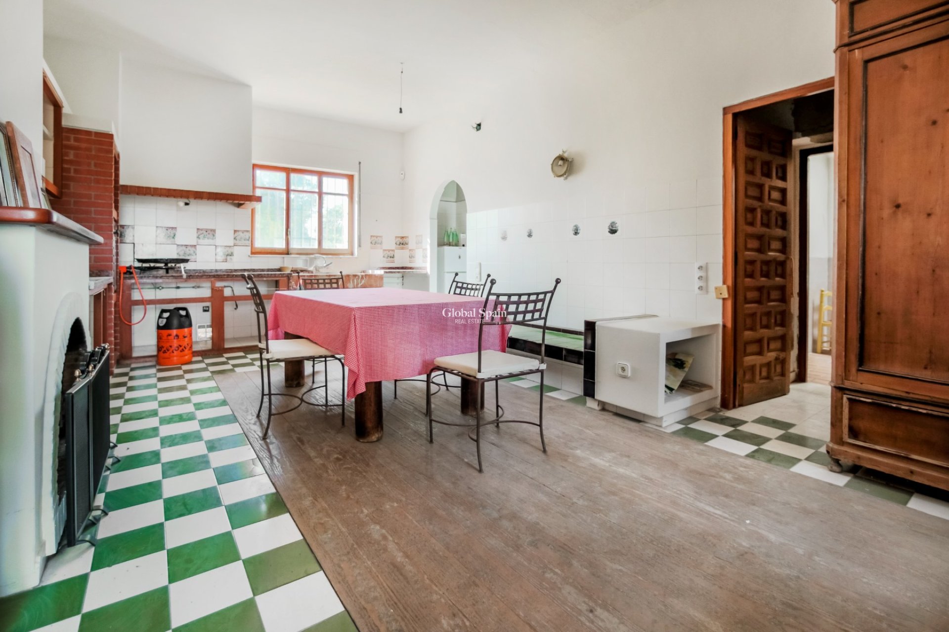 Resale - VILLA -
ALICANTE - Costa Blanca