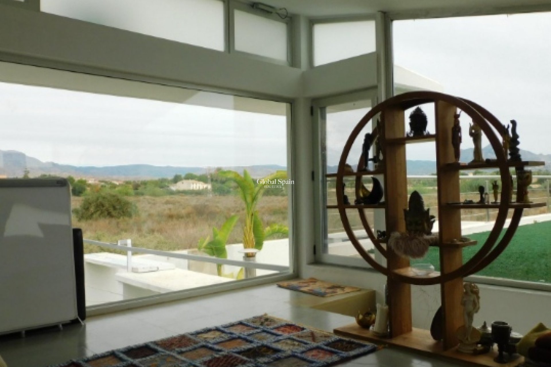 Resale - VILLA -
ALICANTE - Costa Blanca