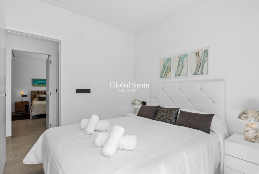 Resale - Villa -
ALICANTE - El Campello