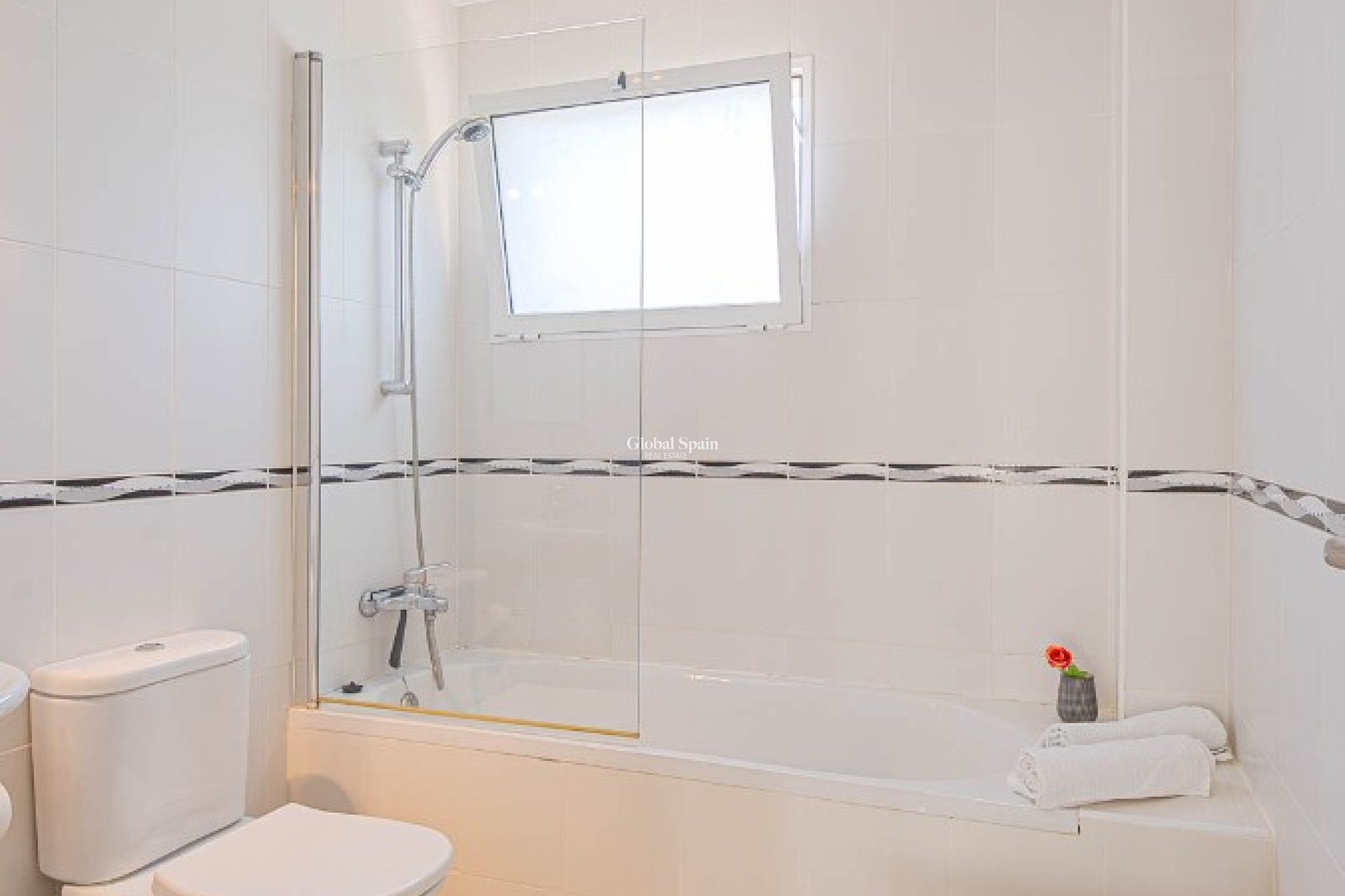 Resale - VILLA -
ALICANTE - El Campello