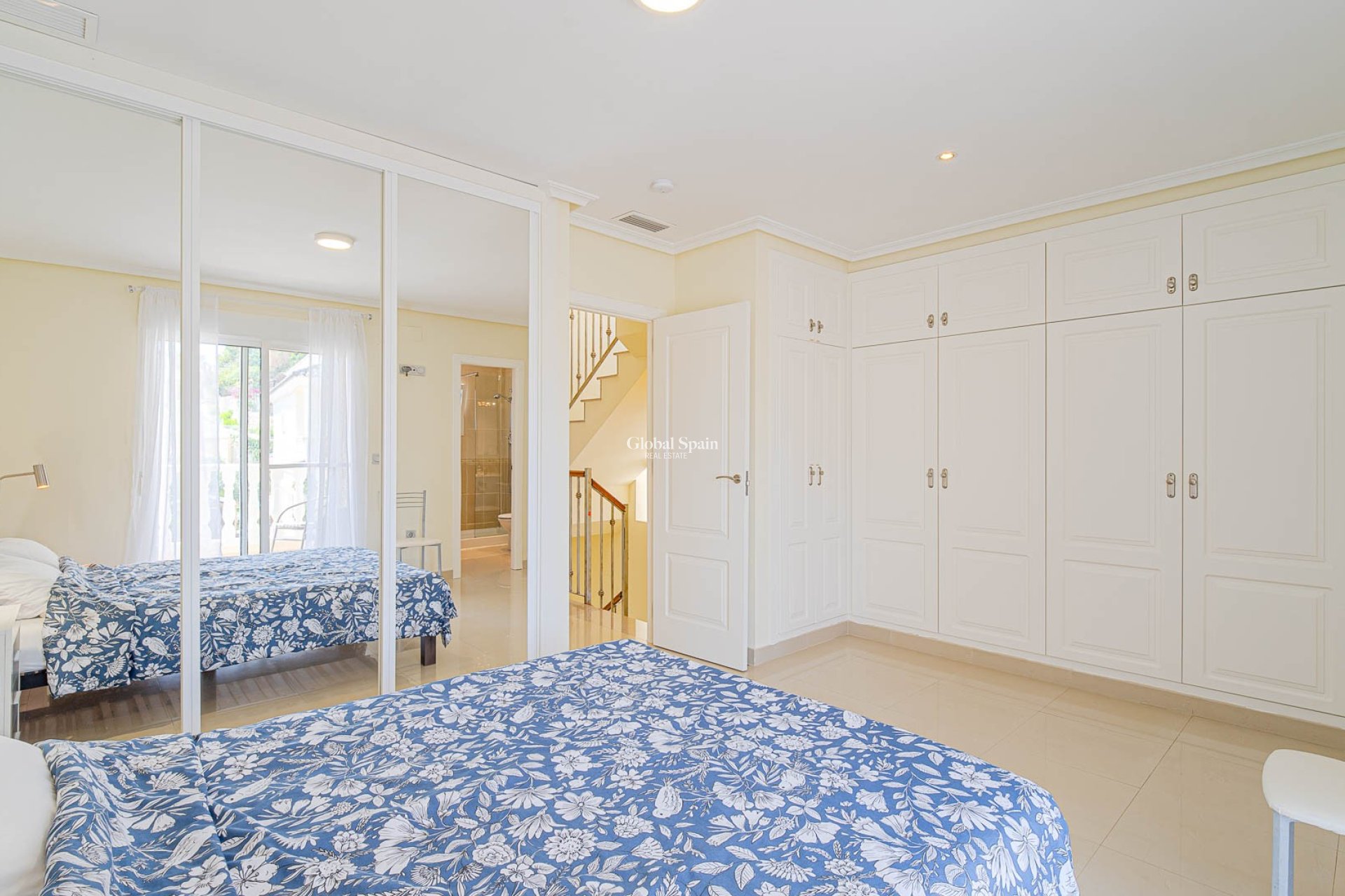 Resale - VILLA -
ALICANTE - El Campello