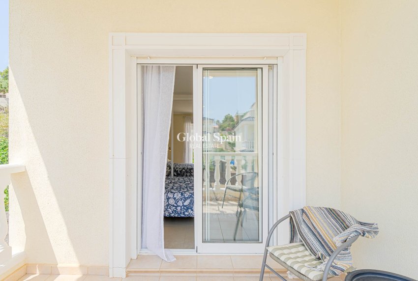 Resale - VILLA -
ALICANTE - El Campello