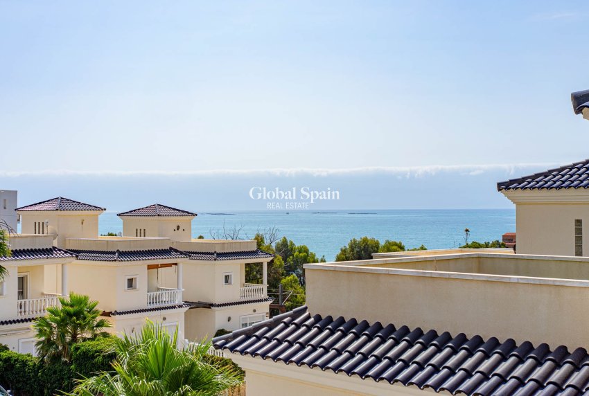 Resale - VILLA -
ALICANTE - El Campello