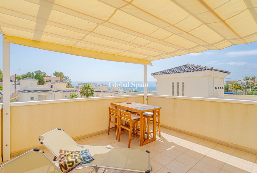 Resale - VILLA -
ALICANTE - El Campello