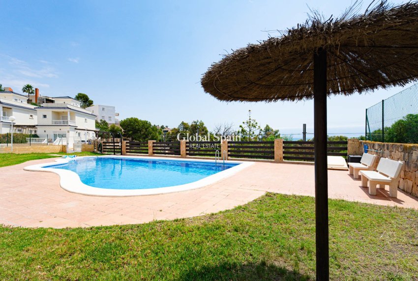 Resale - VILLA -
ALICANTE - El Campello