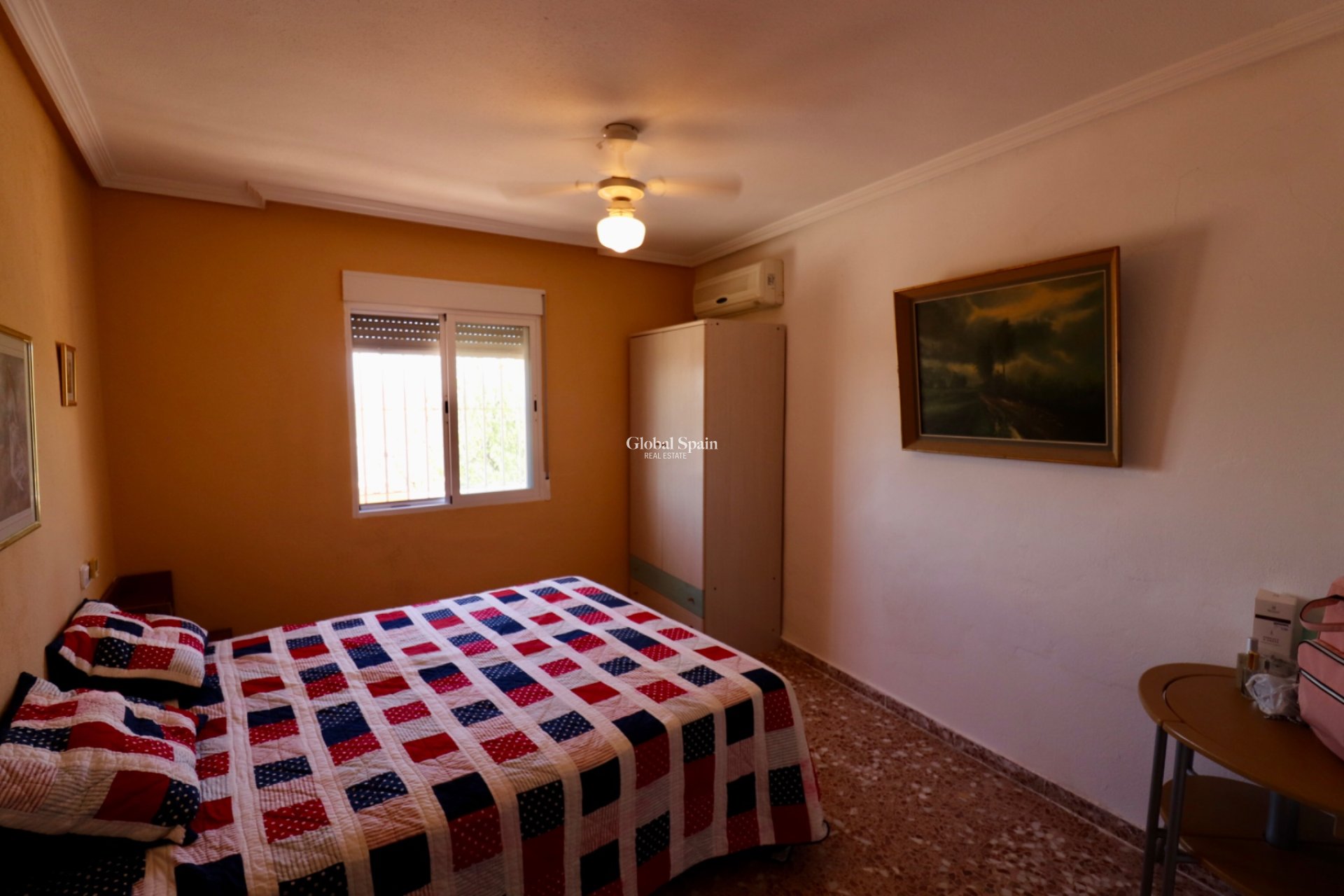 Resale - Villa -
ALICANTE - San Vicente del Raspeig