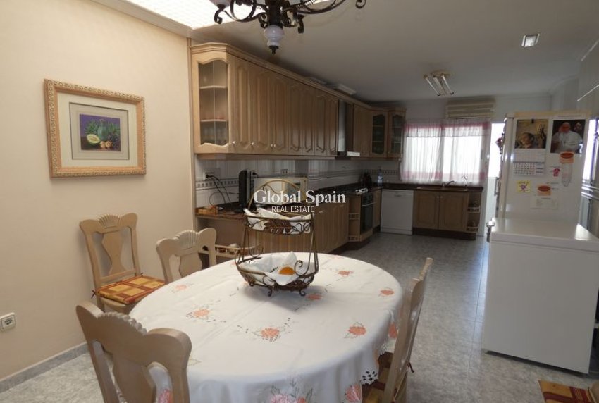 Resale - VILLA -
ALMORADÍ - Inland