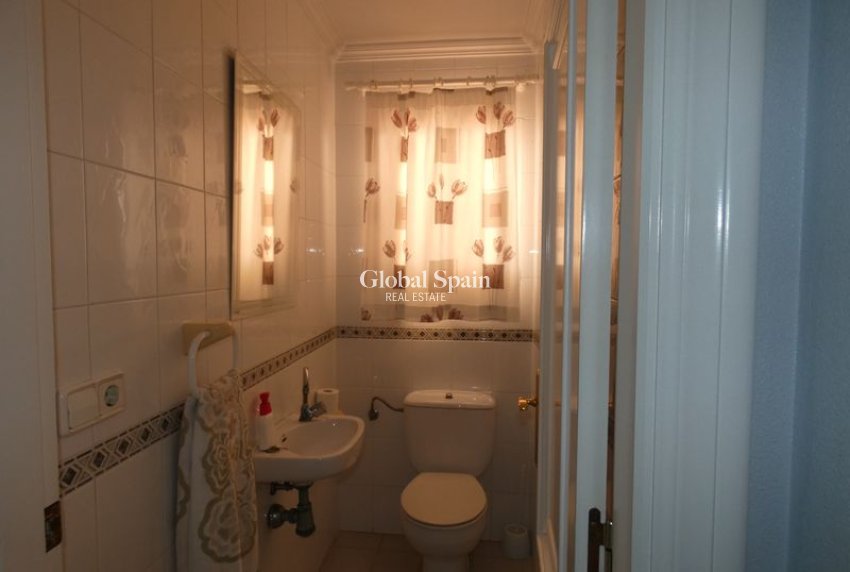 Resale - VILLA -
ALMORADÍ - Inland