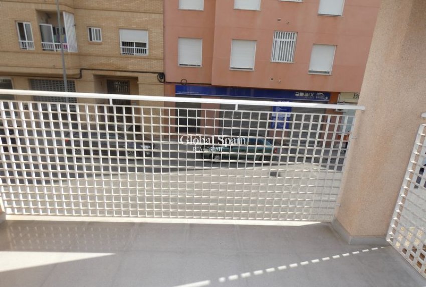 Resale - VILLA -
ALMORADÍ - Inland