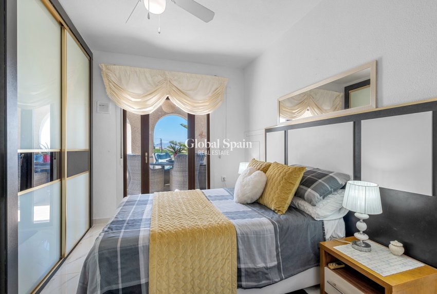 Resale - VILLA -
ALMORADÍ - Inland