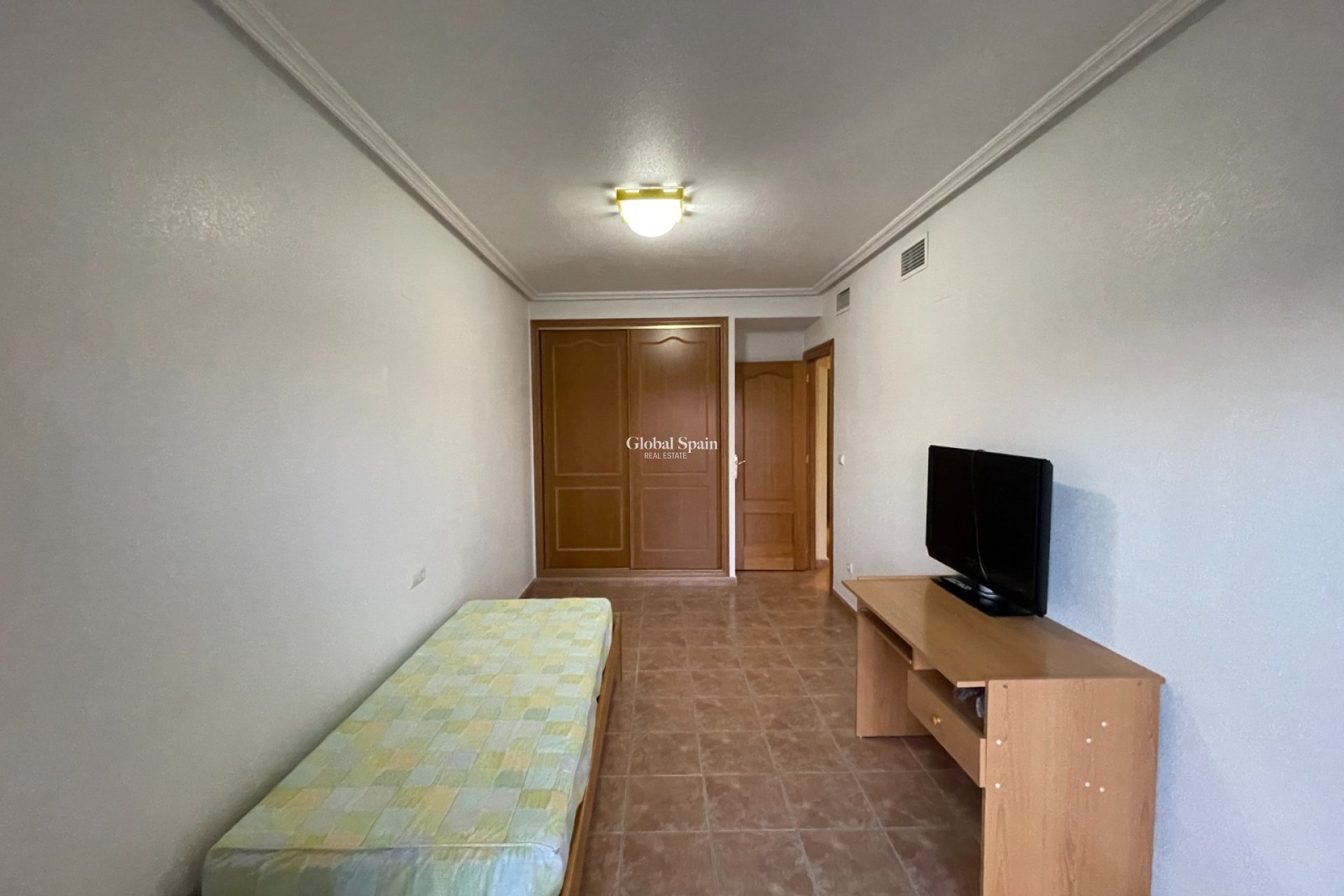 Resale - VILLA -
ALMORADÍ - Inland