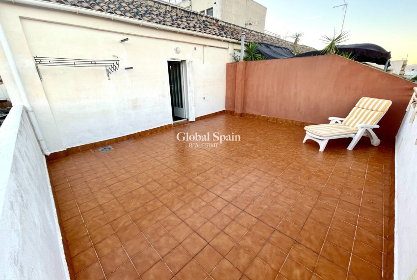 Resale - VILLA -
ALMORADÍ - Inland