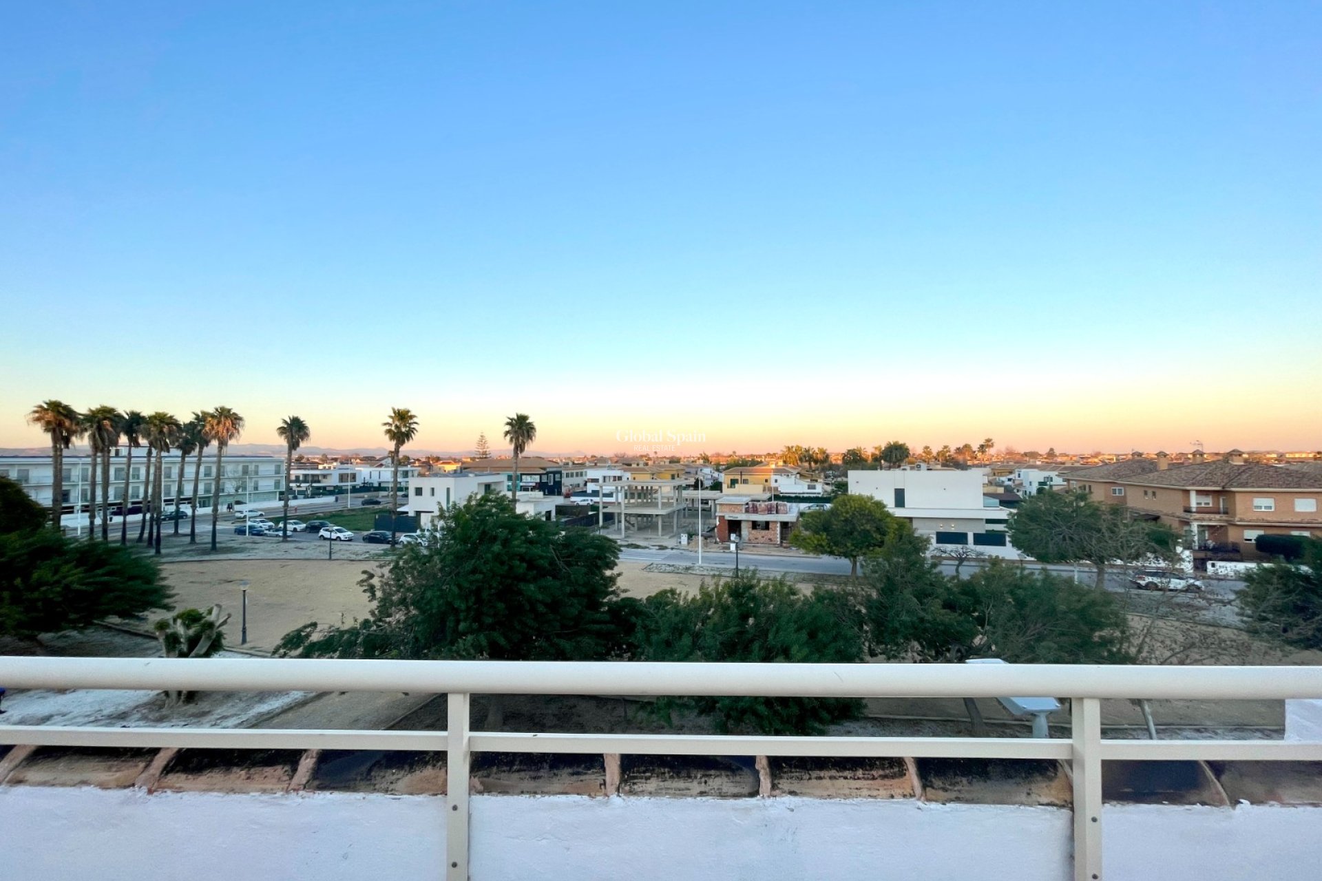 Resale - VILLA -
ALMORADÍ - Inland