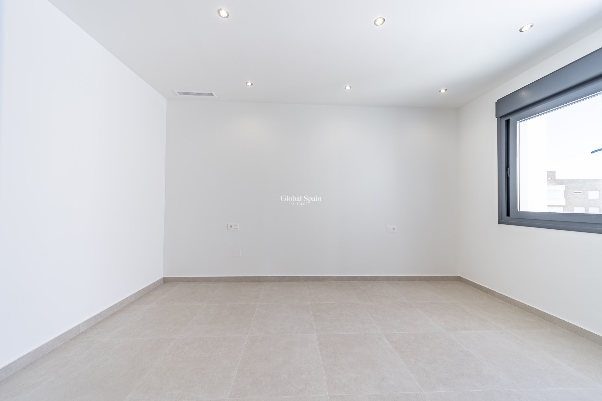 Resale - Villa -
Almoradi - Las Heredades