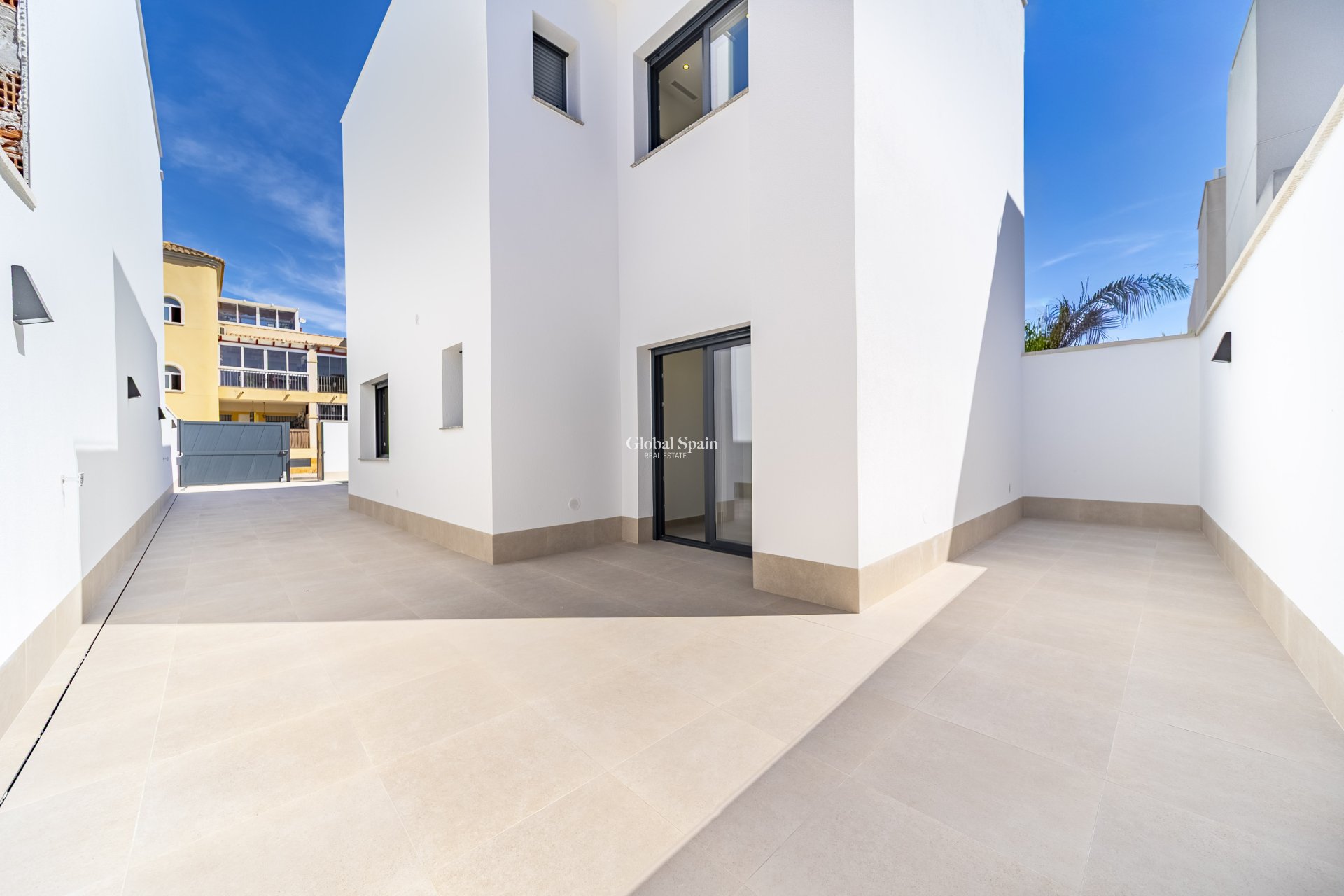 Resale - Villa -
Almoradi - Las Heredades