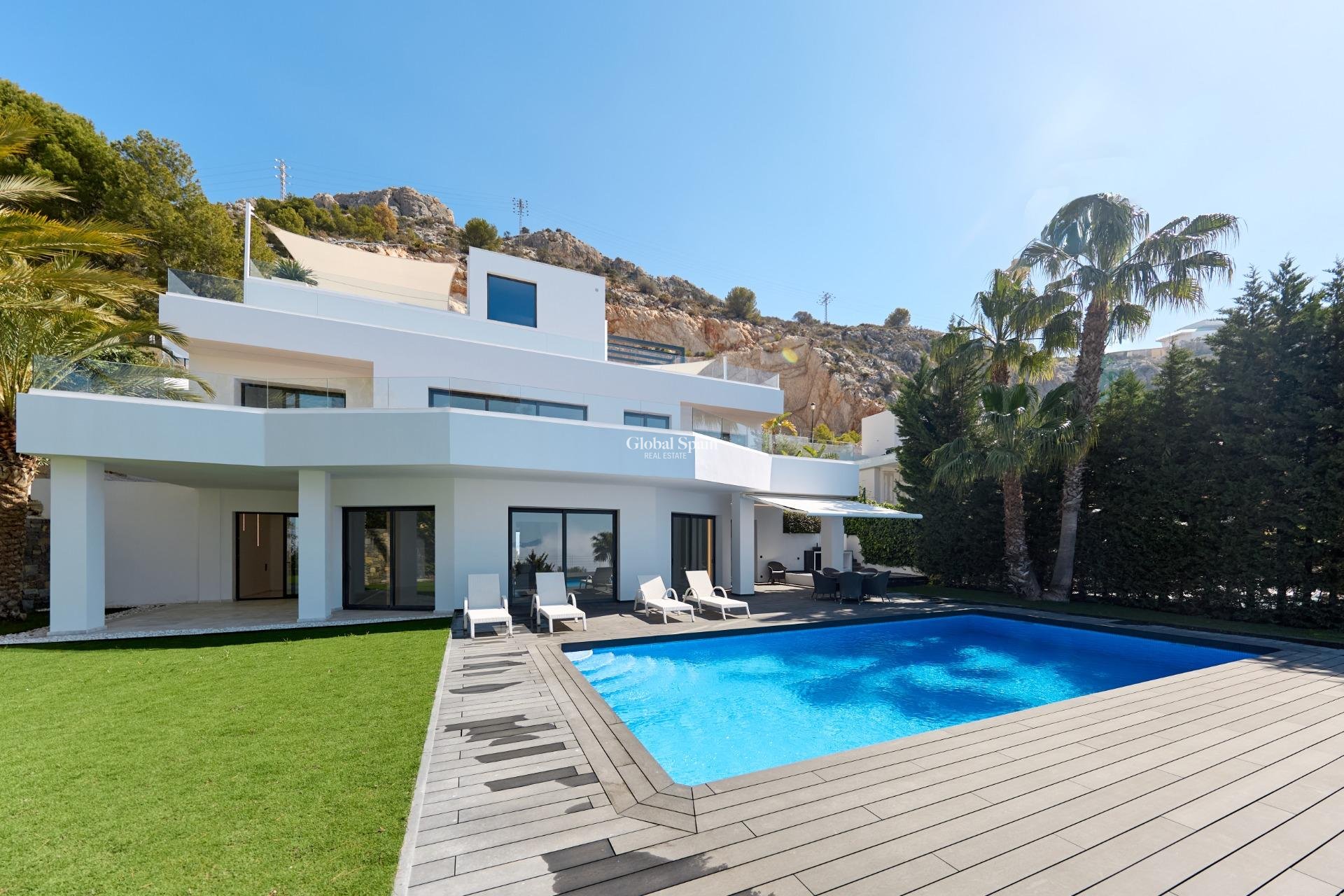 Resale - Villa -
ALTEA - ALTEA HILLS