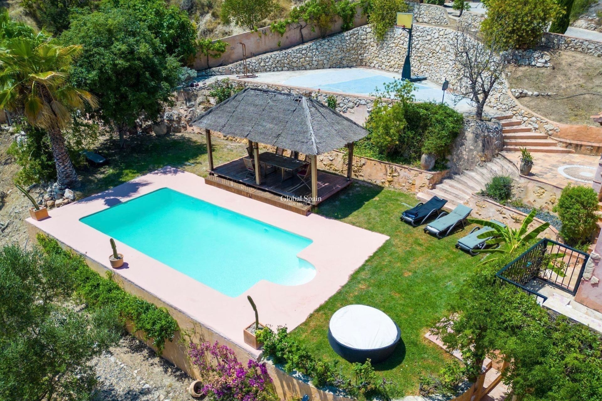 Resale - VILLA -
ALTEA - Balcón De Altea