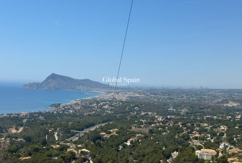 Resale - VILLA -
ALTEA - Costa Blanca