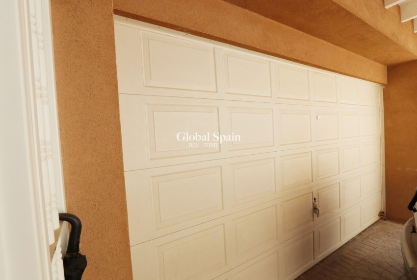 Resale - VILLA -
ALTEA - Costa Blanca